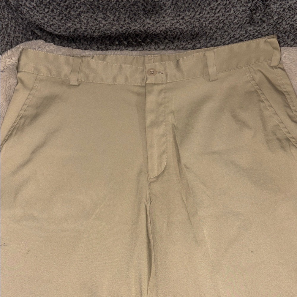 π4 for $20 Nike Golf Men's Dri-fit Golf Shorts, size 32 - Picture 2 of 8